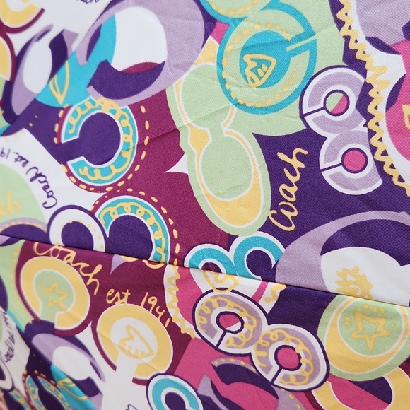 Coach Sis Print Umbrella - Picture 4 of 8